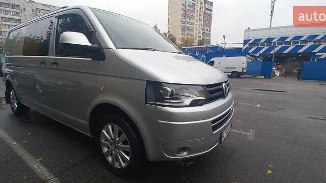 Серый Фольксваген Transporter, объемом двигателя 1.97 л и пробегом 245 тыс. км за 16000 $, фото 5 на Automoto.ua