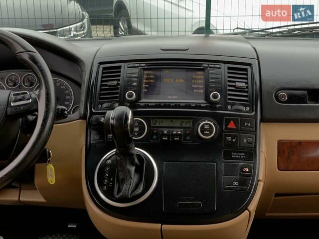 Серый Фольксваген Transporter, объемом двигателя 2.5 л и пробегом 234 тыс. км за 11955 $, фото 38 на Automoto.ua