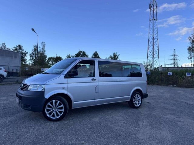 Серый Фольксваген Transporter, объемом двигателя 1.9 л и пробегом 240 тыс. км за 8100 $, фото 2 на Automoto.ua