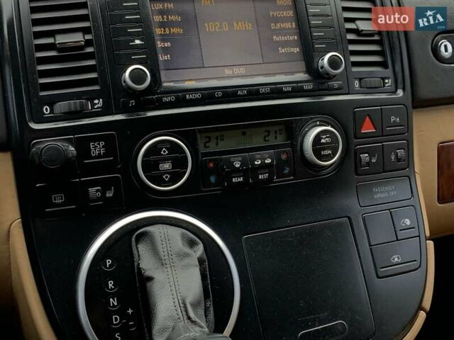 Серый Фольксваген Transporter, объемом двигателя 2.5 л и пробегом 234 тыс. км за 11955 $, фото 49 на Automoto.ua