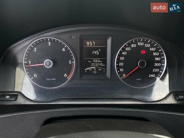 Сірий Фольксваген Transporter, об'ємом двигуна 1.97 л та пробігом 252 тис. км за 15000 $, фото 17 на Automoto.ua