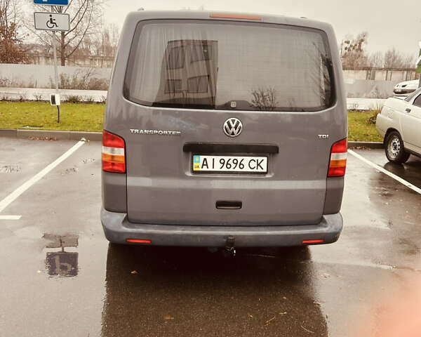 Серый Фольксваген Transporter, объемом двигателя 1.97 л и пробегом 338 тыс. км за 10700 $, фото 8 на Automoto.ua