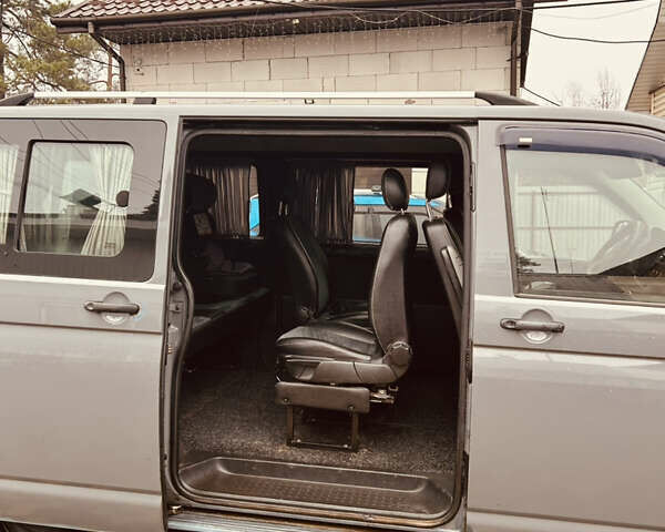 Серый Фольксваген Transporter, объемом двигателя 1.97 л и пробегом 338 тыс. км за 10700 $, фото 12 на Automoto.ua