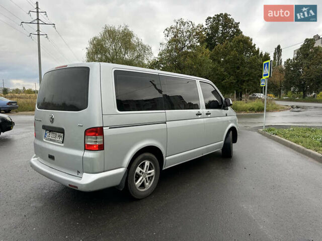 Серый Фольксваген Transporter, объемом двигателя 1.97 л и пробегом 320 тыс. км за 13200 $, фото 3 на Automoto.ua