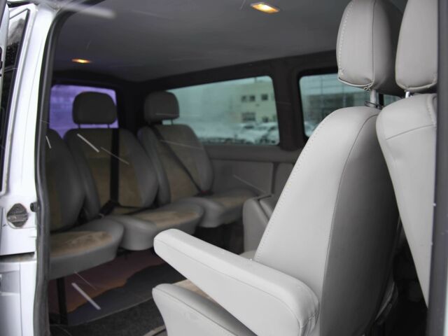 Сірий Фольксваген Transporter, об'ємом двигуна 2 л та пробігом 192 тис. км за 15900 $, фото 9 на Automoto.ua