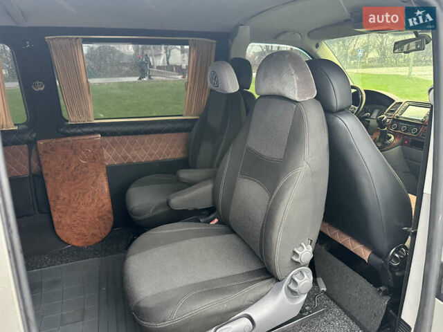 Серый Фольксваген Transporter, объемом двигателя 1.97 л и пробегом 230 тыс. км за 13900 $, фото 20 на Automoto.ua