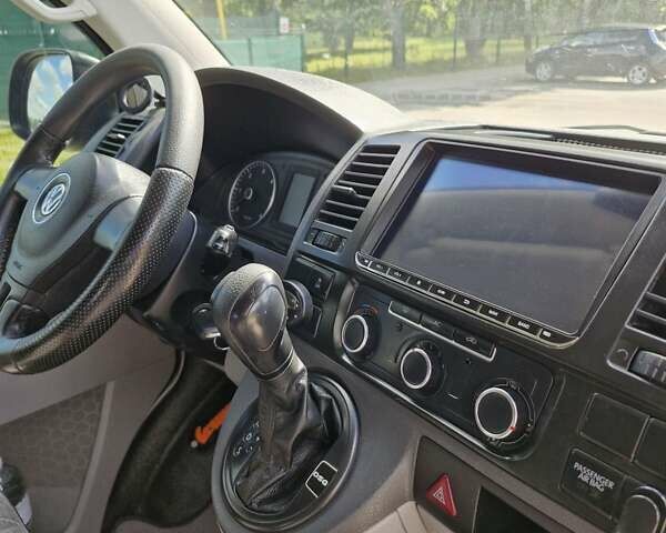 Серый Фольксваген Transporter, объемом двигателя 1.97 л и пробегом 299 тыс. км за 16800 $, фото 64 на Automoto.ua
