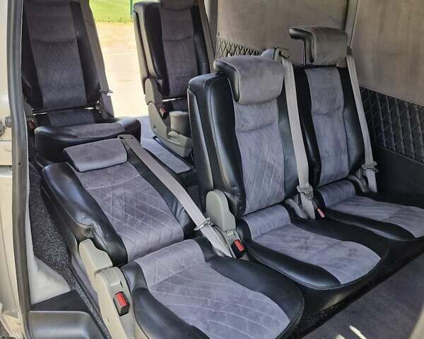 Серый Фольксваген Transporter, объемом двигателя 1.97 л и пробегом 299 тыс. км за 16800 $, фото 69 на Automoto.ua