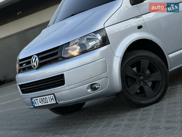 Серый Фольксваген Transporter, объемом двигателя 2 л и пробегом 190 тыс. км за 17500 $, фото 17 на Automoto.ua