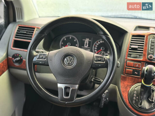 Серый Фольксваген Transporter, объемом двигателя 1.97 л и пробегом 230 тыс. км за 13900 $, фото 25 на Automoto.ua