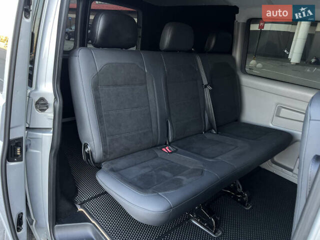 Серый Фольксваген Transporter, объемом двигателя 2 л и пробегом 190 тыс. км за 17500 $, фото 23 на Automoto.ua