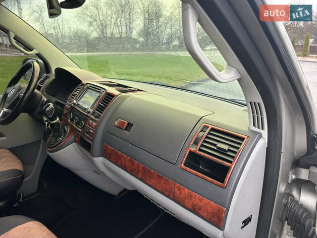 Серый Фольксваген Transporter, объемом двигателя 1.97 л и пробегом 230 тыс. км за 13900 $, фото 21 на Automoto.ua