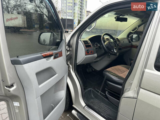 Серый Фольксваген Transporter, объемом двигателя 1.97 л и пробегом 230 тыс. км за 13900 $, фото 17 на Automoto.ua