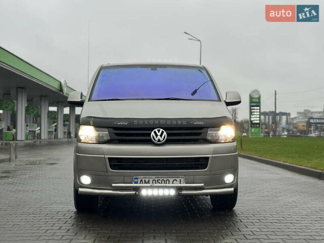 Серый Фольксваген Transporter, объемом двигателя 1.97 л и пробегом 230 тыс. км за 13900 $, фото 11 на Automoto.ua
