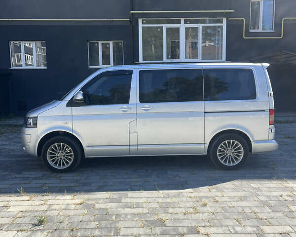 Сірий Фольксваген Transporter, об'ємом двигуна 2 л та пробігом 241 тис. км за 16000 $, фото 2 на Automoto.ua