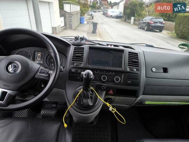 Сірий Фольксваген Transporter, об'ємом двигуна 1.97 л та пробігом 255 тис. км за 17697 $, фото 15 на Automoto.ua