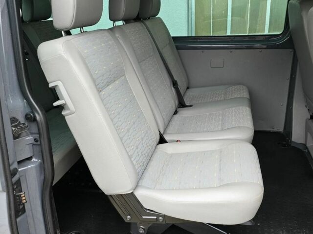 Серый Фольксваген Transporter, объемом двигателя 2 л и пробегом 136 тыс. км за 8500 $, фото 16 на Automoto.ua