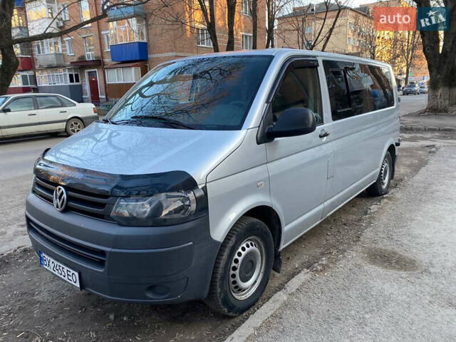 Серый Фольксваген Transporter, объемом двигателя 2 л и пробегом 365 тыс. км за 13800 $, фото 2 на Automoto.ua