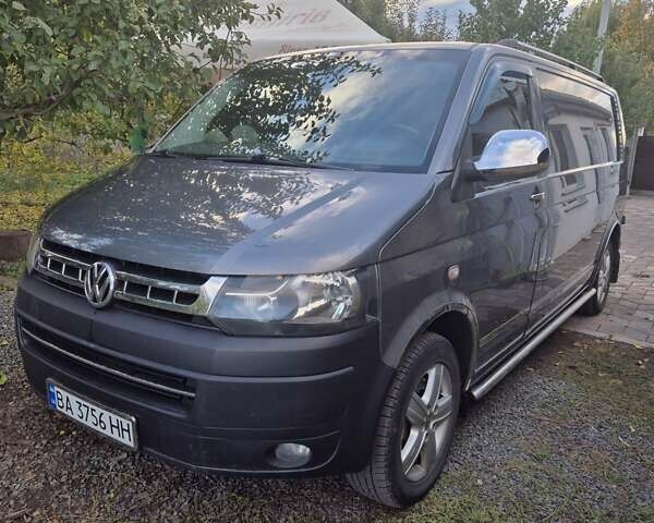 Серый Фольксваген Transporter, объемом двигателя 2 л и пробегом 376 тыс. км за 15000 $, фото 8 на Automoto.ua