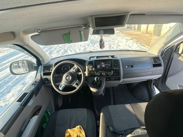 Серый Фольксваген Transporter, объемом двигателя 2 л и пробегом 298 тыс. км за 15900 $, фото 7 на Automoto.ua