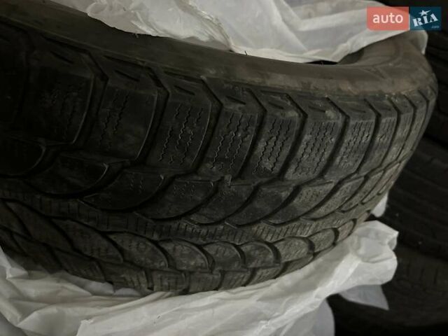 Сірий Фольксваген Transporter, об'ємом двигуна 2 л та пробігом 359 тис. км за 15943 $, фото 18 на Automoto.ua