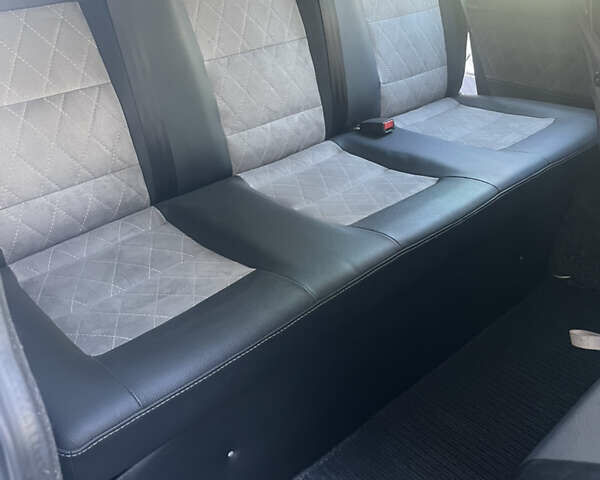 Сірий Фольксваген Transporter, об'ємом двигуна 2 л та пробігом 241 тис. км за 16000 $, фото 14 на Automoto.ua