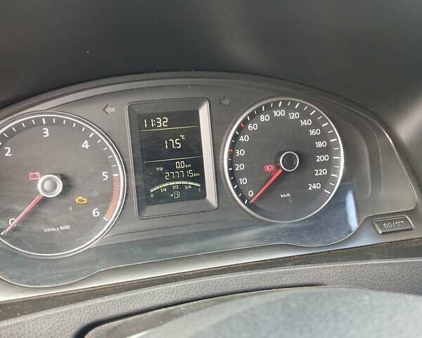 Серый Фольксваген Transporter, объемом двигателя 1.97 л и пробегом 277 тыс. км за 14000 $, фото 8 на Automoto.ua