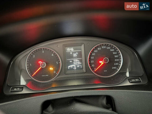 Сірий Фольксваген Transporter, об'ємом двигуна 1.97 л та пробігом 46 тис. км за 30000 $, фото 5 на Automoto.ua