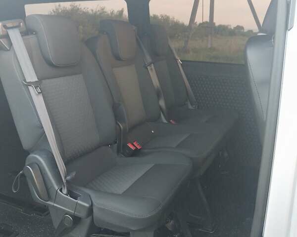 Серый Фольксваген Transporter, объемом двигателя 1.97 л и пробегом 331 тыс. км за 16500 $, фото 12 на Automoto.ua