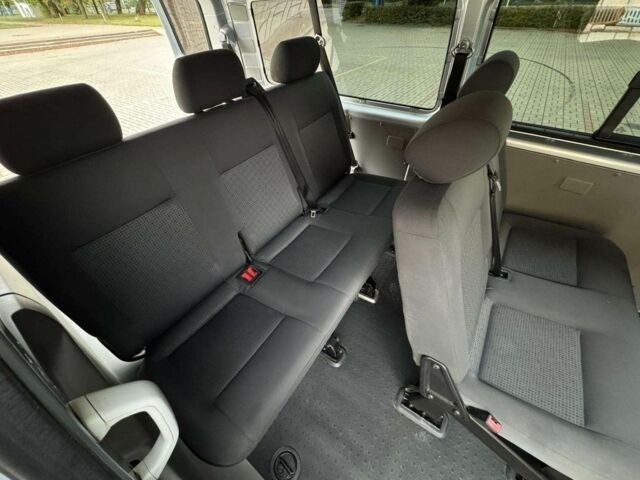 Серый Фольксваген Transporter, объемом двигателя 2 л и пробегом 174 тыс. км за 9000 $, фото 21 на Automoto.ua