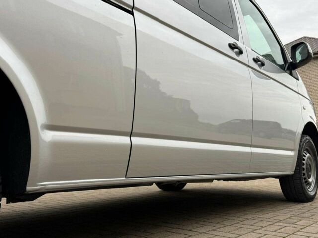 Серый Фольксваген Transporter, объемом двигателя 2 л и пробегом 174 тыс. км за 9000 $, фото 8 на Automoto.ua