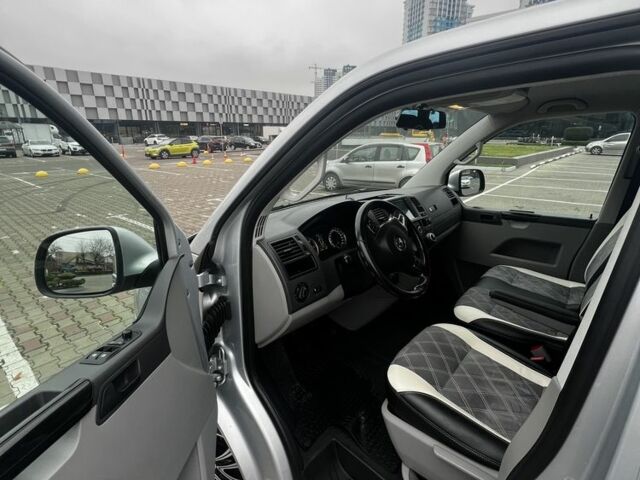 Серый Фольксваген Transporter, объемом двигателя 2 л и пробегом 342 тыс. км за 15500 $, фото 5 на Automoto.ua