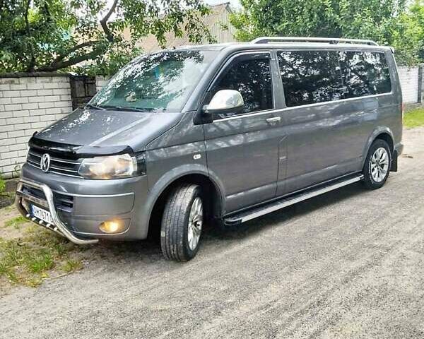 Серый Фольксваген Transporter, объемом двигателя 1.97 л и пробегом 203 тыс. км за 19800 $, фото 1 на Automoto.ua