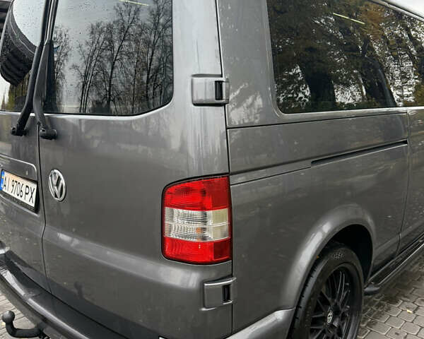Серый Фольксваген Transporter, объемом двигателя 1.97 л и пробегом 250 тыс. км за 22300 $, фото 18 на Automoto.ua
