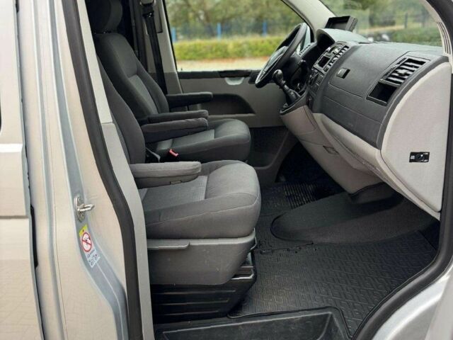 Серый Фольксваген Transporter, объемом двигателя 2 л и пробегом 174 тыс. км за 9000 $, фото 16 на Automoto.ua