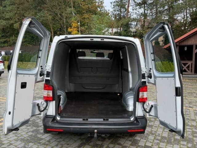 Сірий Фольксваген Transporter, об'ємом двигуна 2 л та пробігом 145 тис. км за 8500 $, фото 10 на Automoto.ua