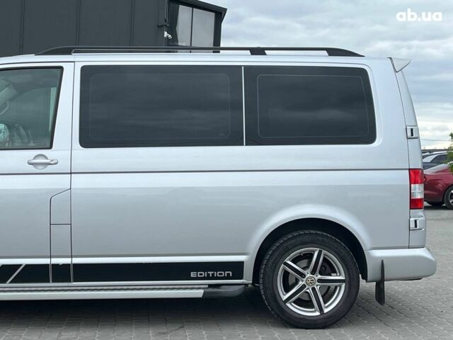 Серый Фольксваген Transporter, объемом двигателя 2 л и пробегом 247 тыс. км за 17990 $, фото 3 на Automoto.ua