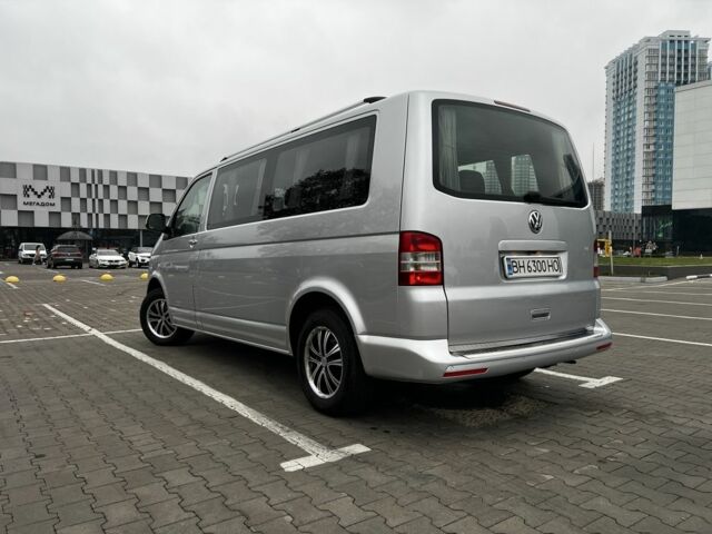 Серый Фольксваген Transporter, объемом двигателя 2 л и пробегом 342 тыс. км за 15500 $, фото 2 на Automoto.ua