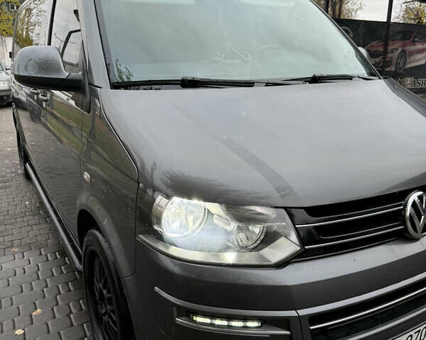 Серый Фольксваген Transporter, объемом двигателя 1.97 л и пробегом 250 тыс. км за 22300 $, фото 9 на Automoto.ua