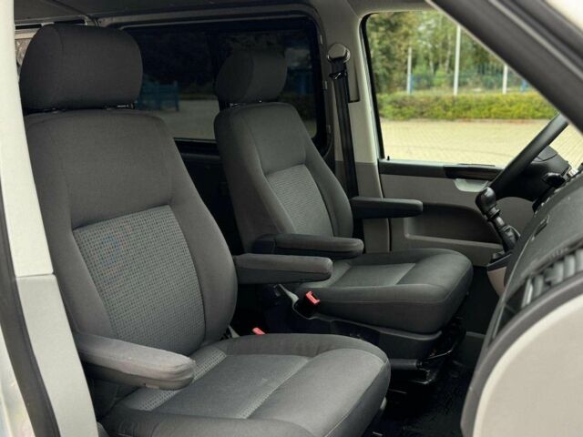 Серый Фольксваген Transporter, объемом двигателя 2 л и пробегом 174 тыс. км за 9000 $, фото 17 на Automoto.ua