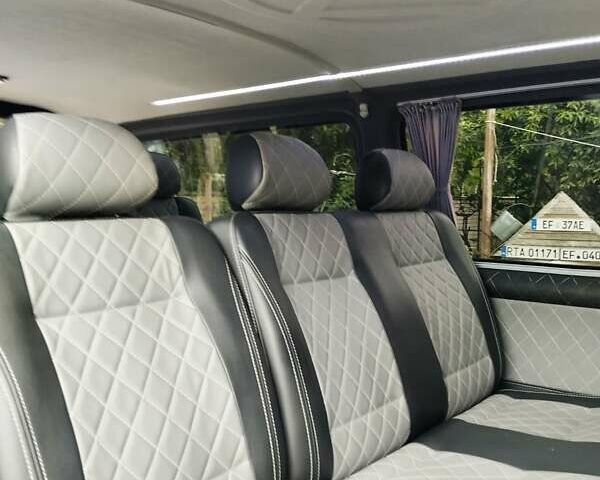 Серый Фольксваген Transporter, объемом двигателя 1.97 л и пробегом 203 тыс. км за 19800 $, фото 26 на Automoto.ua