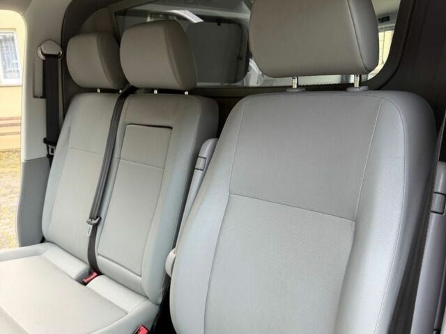 Сірий Фольксваген Transporter, об'ємом двигуна 2 л та пробігом 145 тис. км за 8500 $, фото 19 на Automoto.ua