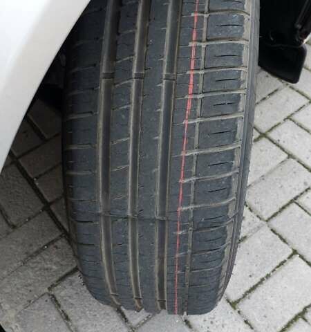 Серый Фольксваген Transporter, объемом двигателя 2 л и пробегом 235 тыс. км за 19900 $, фото 16 на Automoto.ua