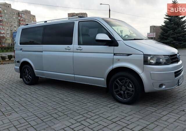 Серый Фольксваген Transporter, объемом двигателя 2 л и пробегом 235 тыс. км за 19900 $, фото 4 на Automoto.ua