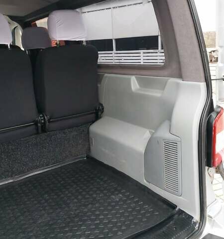 Серый Фольксваген Transporter, объемом двигателя 2 л и пробегом 235 тыс. км за 19900 $, фото 23 на Automoto.ua