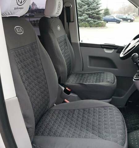 Серый Фольксваген Transporter, объемом двигателя 2 л и пробегом 235 тыс. км за 19900 $, фото 27 на Automoto.ua