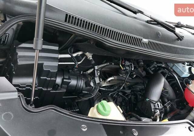 Серый Фольксваген Transporter, объемом двигателя 2 л и пробегом 235 тыс. км за 19900 $, фото 42 на Automoto.ua