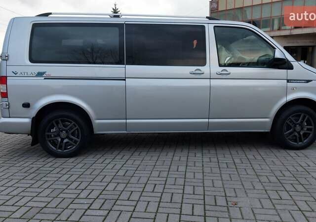 Серый Фольксваген Transporter, объемом двигателя 2 л и пробегом 235 тыс. км за 19900 $, фото 5 на Automoto.ua