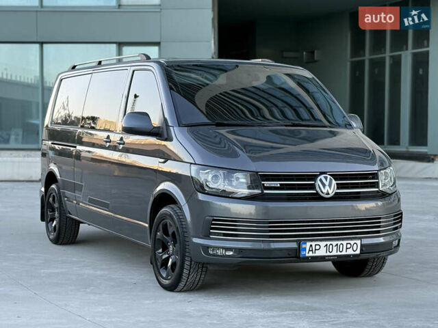 Серый Фольксваген Transporter, объемом двигателя 2 л и пробегом 299 тыс. км за 25000 $, фото 4 на Automoto.ua