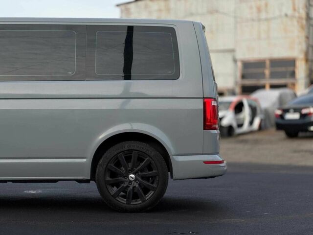 Серый Фольксваген Transporter, объемом двигателя 2 л и пробегом 218 тыс. км за 14440 $, фото 7 на Automoto.ua